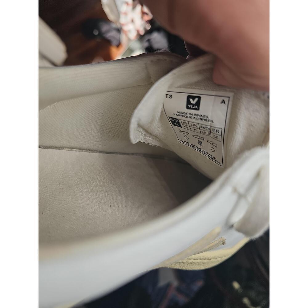 Veja Women's URCA CWL White Butter V10 Low Top Sneakers Size US 10 - Picture 16 of 16